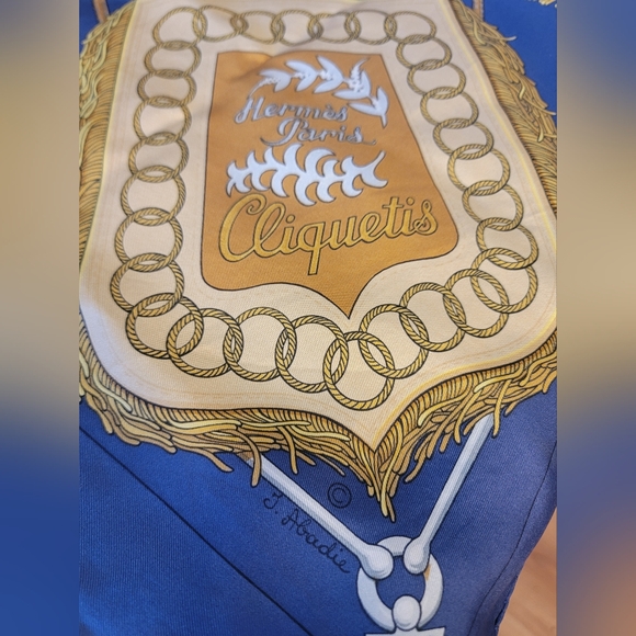 Hermes Cliquetis Vintage Silk Scarf - Picture 5 of 15